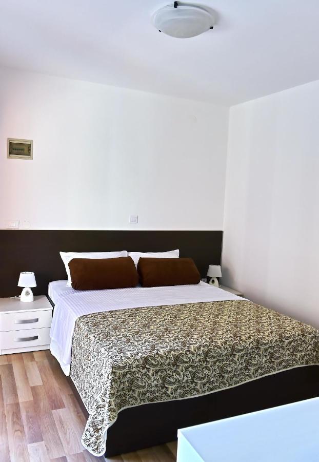 Apartments Zdjelar Porec Camera foto
