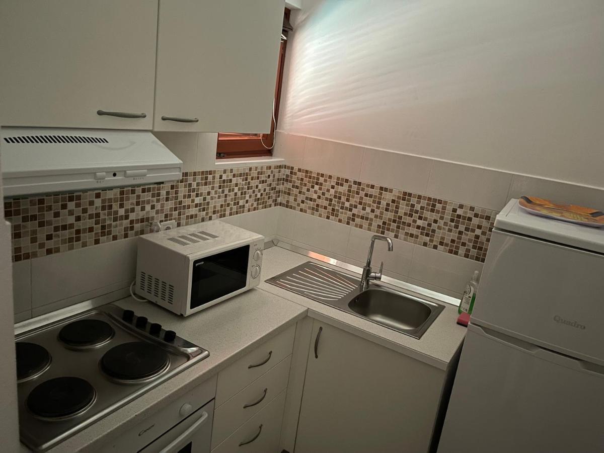 Apartments Zdjelar Porec Esterno foto