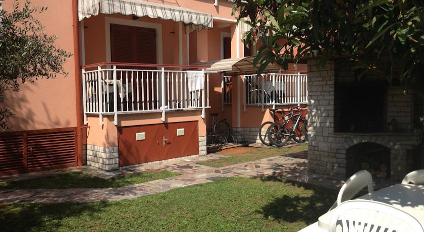 Apartments Zdjelar Porec Esterno foto